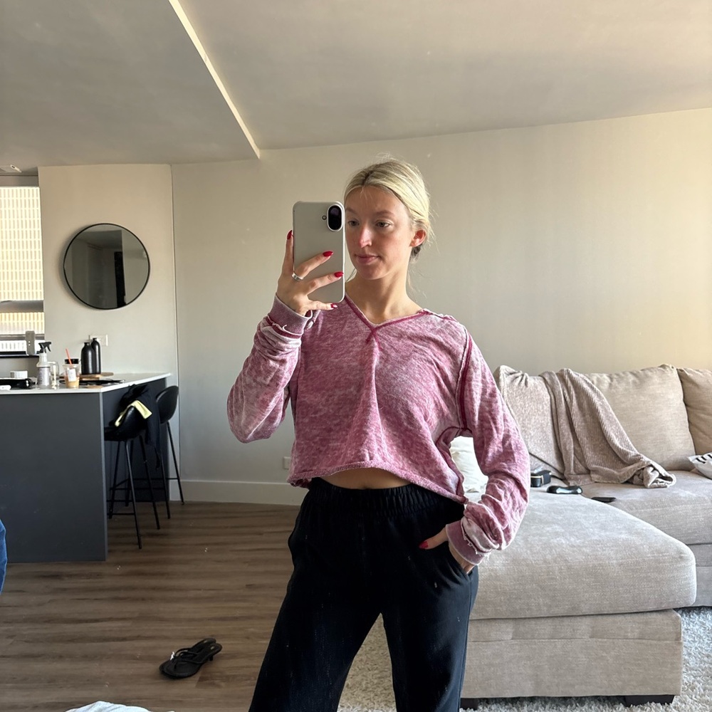 Women's Pink V-Neck Top